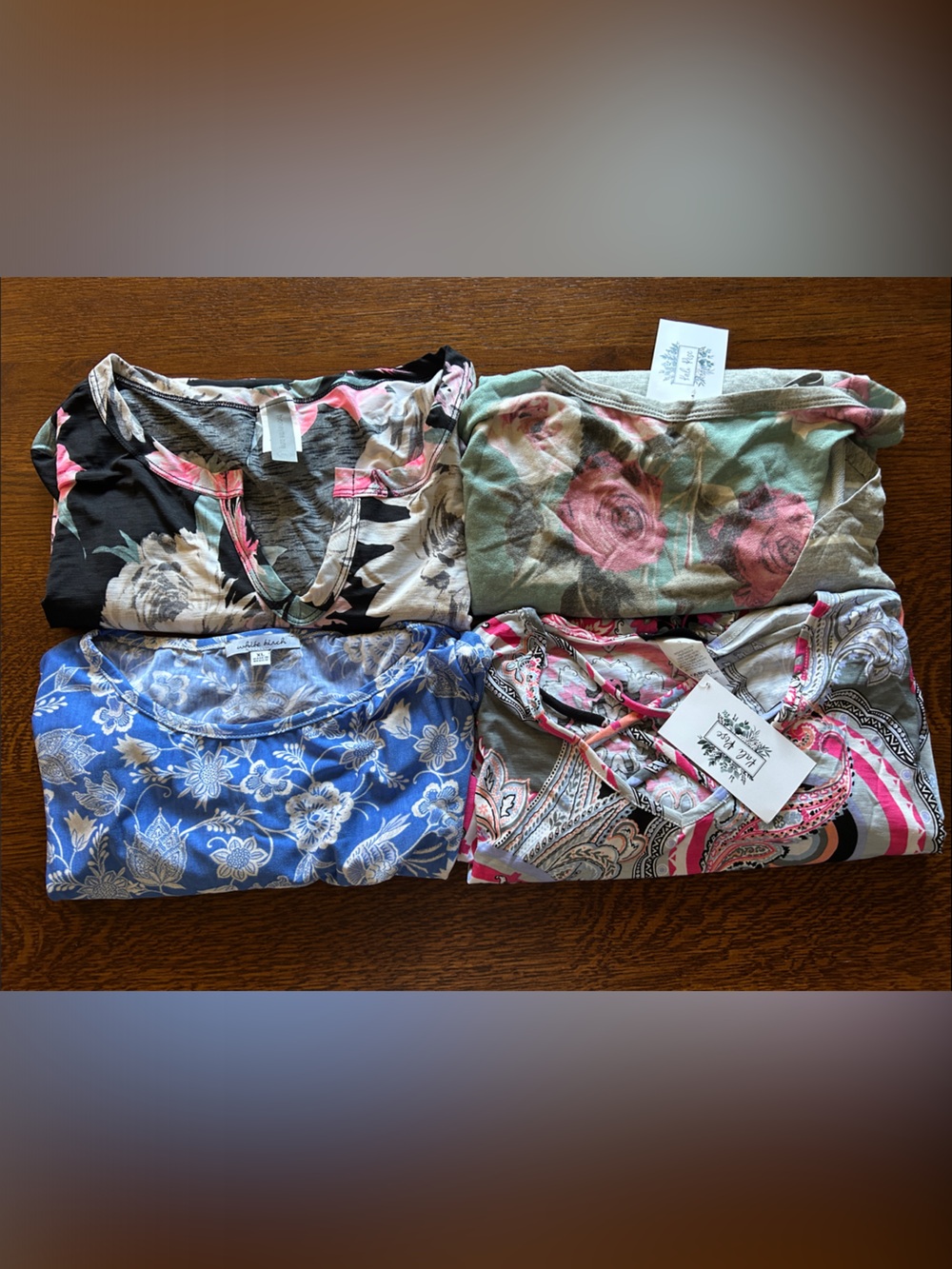 Shirt Lot (4)  Women’s Short Sleeve Tops- Floral Mix (Black, Sage, Blue, Pink)